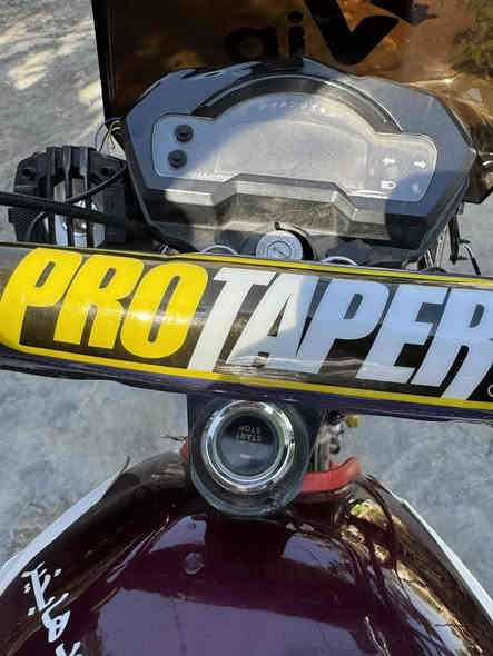 السلام عليكم، دراجه نامي برو 2024 نظيفه ومابيها أي نقوصات،  اوراق اصوليه كامله،  مكاني ديالى _ سد حمرين، 
السعر: 825 وبيها مجال،  
ملاحظه: الموشراي لايكسر بالسعر،  تحياتي 
رقم الهاتف ***********
