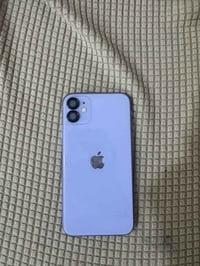 اخوان ايفون 11 عادي ذاكرة 128 بطارية 79  ممفتوح  السعر 225 الف وبيه مج...