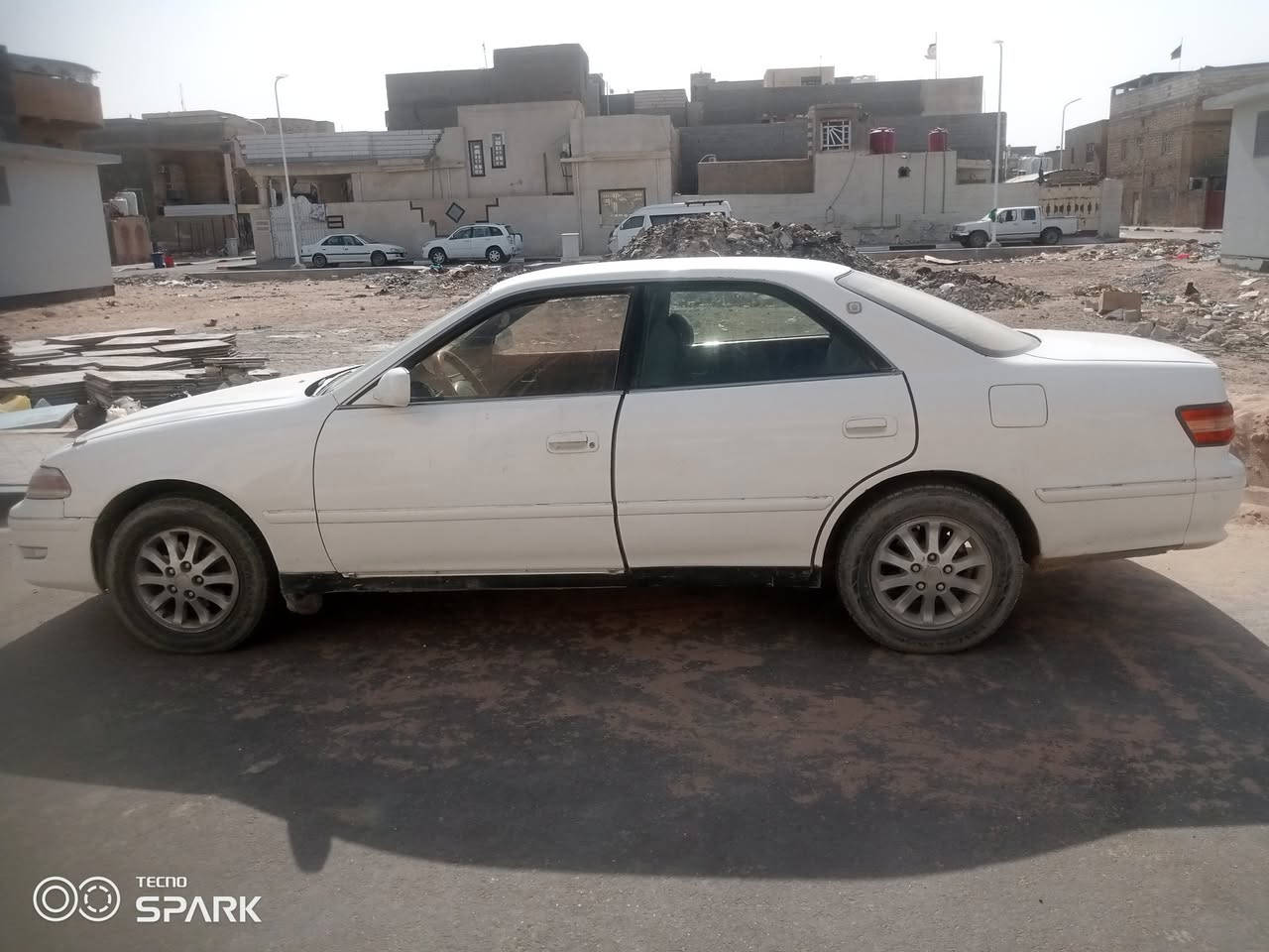 مارك 2 موديل 2000مصبوغه عام رقم بصره سنويه 29 تنتهي السعر53 مكاني الزبير***********
