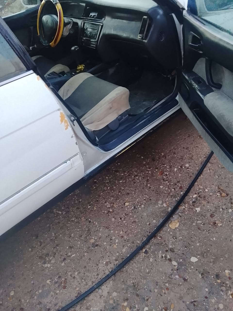 السلام عليكم سياره بطه منفصل مكينته تنقص يعني شويه تعبانه مكينه فيفيتي 2500العادي ثاني يوم تحويل سنويه ل2027ئله تسقط 50وبيه مجال خابر وبيك خير وتدلل***********..
