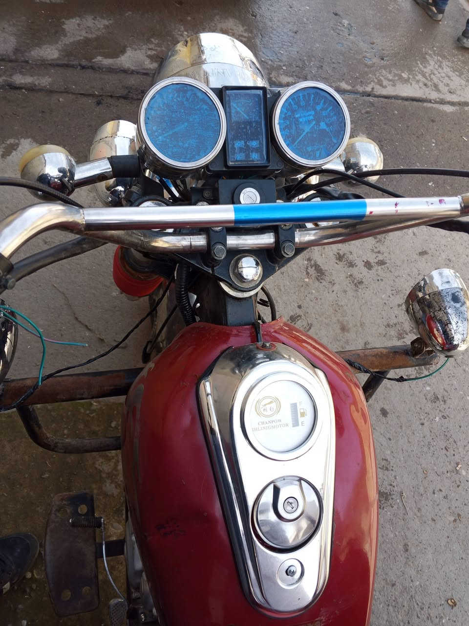 السلام عليكم ستوتة للبيع موديل 22 ستوتة وضع شركا شاصي شرط محرك شرط ما مفتوح منفيس بيها ابليته بيها يعني تترقم السعر انتصال *********** كورك ***********اسيا عل خاص موجود
