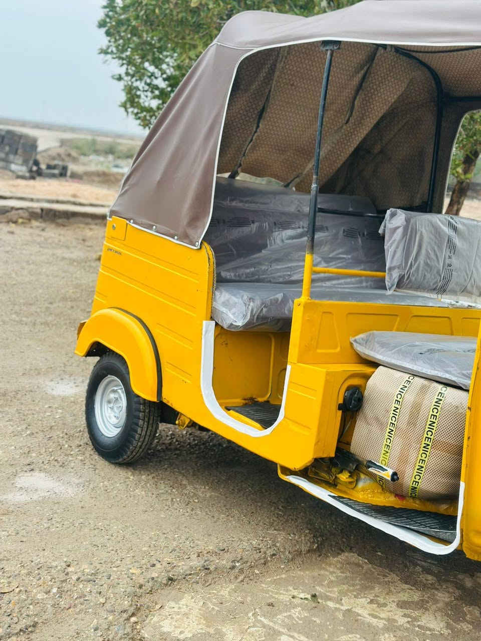 سلام عليكم تكتك لبيع 19 شهر11وكيل سيد خلدون تكتك كفاله ما عدا بارد بصيط  فقط باقي كفاله مكينه مكينه مكفوله تخم تاير جبلي جديد مكاني ميسان قضا ميمونه شراي ينتصل ***********
