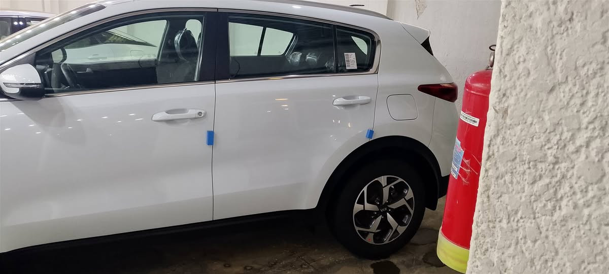 السلام عليكم اسبورتج ٢٠١٩ خليجي رقم اربيل بأسمي ماشيه ٧٧ الف كفاله عامه من الصبغ والبارد  جي دي اي محرك ١٦٠٠ العنوان بغداد الكرخ للسفسار *********** السعر ١٨٥ ورقه
