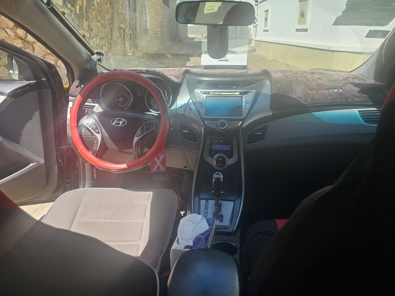 سلام عليكم سياره لنتره 2013 فول موصفات وارد امريكي السعر 110 وبيه مجال رقم ***********
