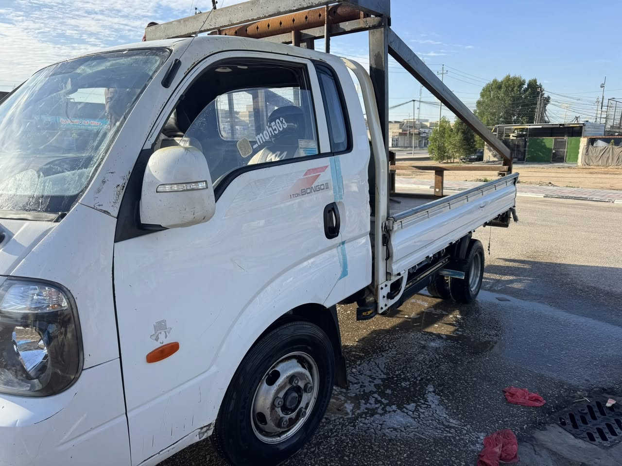 سلام عليكم كيا فحل بيع او مراوس بسياره صغيره مسكرمجول 6كيربارد بل  الجاملغ من جهة السائق حداده جديده تخم تاير دوشمه جديد تبريد ثلج رقم قادسيه بسمي ***********
***********
السعر135وبيه مجال
