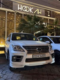 اسلام عليكم للبيع لكزس 2015 من النوادر  رقم مميز ماشيه 120 سياره نضيفه...