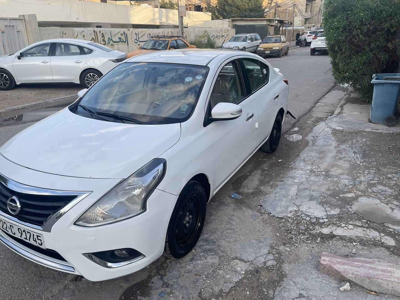 السلام عليكم سني هندي موديل 24 اربيل تريد تحويل تريد وكاله صار بيها ضربة موجوده بلصور الباب الخلفي والامام جهة الايمن وبدلتهن باصليات مال شركه بدون صبغ  
العنوان بغداد حي البنوك 
السعر 109 
للاستفسار ع الرقم ***********
