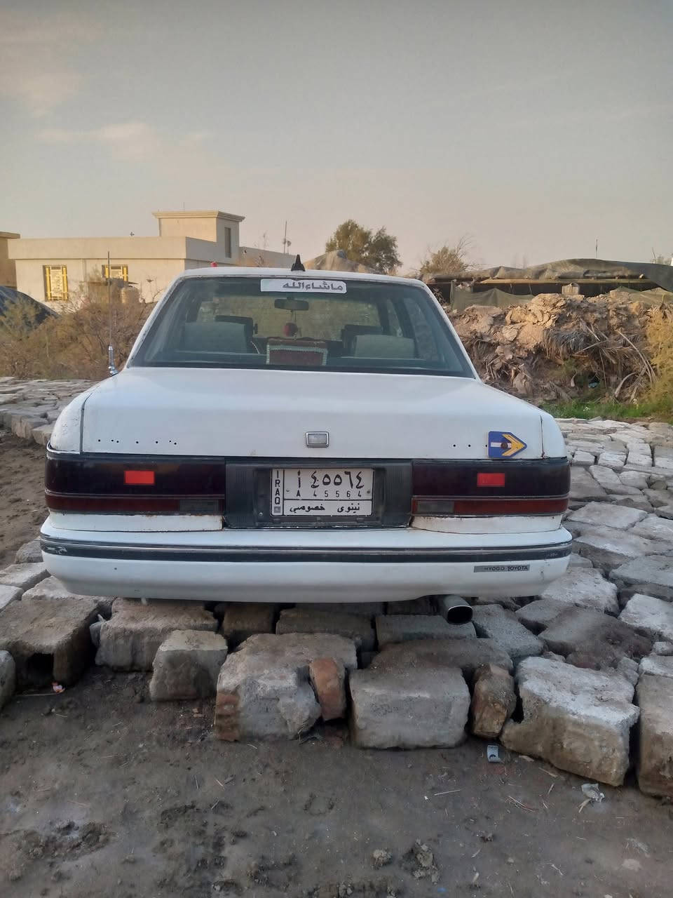 السلام عليكم مرخصت الثمن المحترم ارجع وعيد سيدان موديل89 للبيع محرك وكير فيفيتي 3000 تخم تاير جديد حداديه حلوه باتري جديد بسمي سنويه جديده 2027 مشروع وطني رقم نينوه خصوصي مكان السياره واسط الصويرة والسعر 38 وبيها مجال وهاذه رقمي ***********
