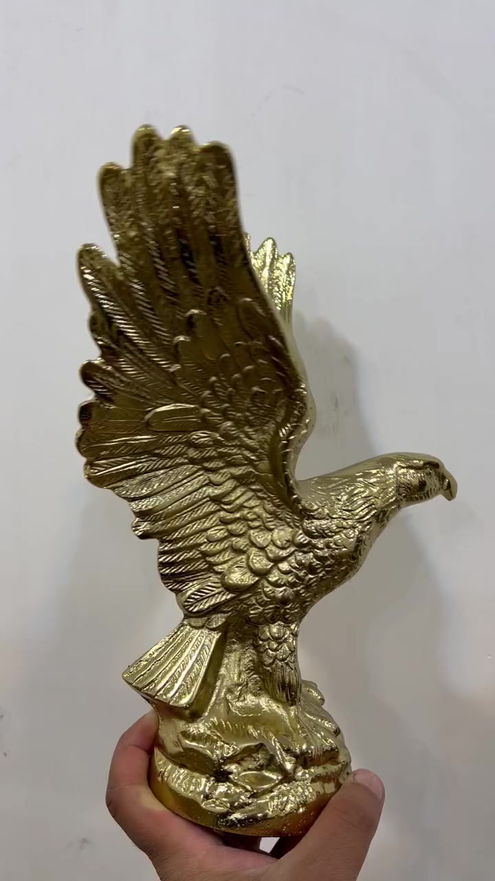 نسر نحاس بالكامل ارتفاع 32 سنتم العرض 20 سنتم شغل يدوي السعر 90 نهائي


**إذا كنت صاحب هذا الإعلان وتريد حذفه لأي سبب، رجاءا أرسل رسالة إلى الدعم الفني**