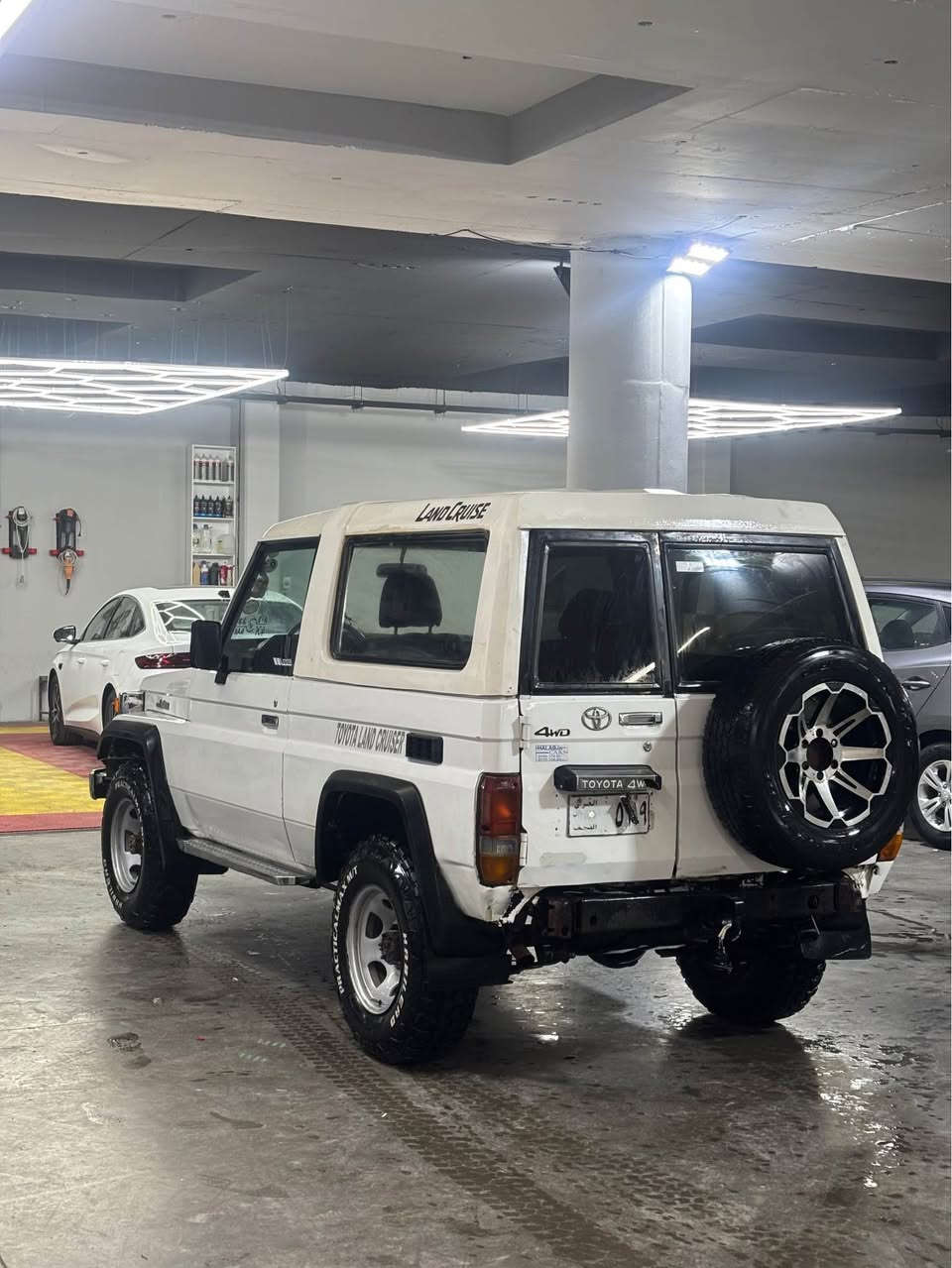 تۆیۆتا مۆدێل ۱۹۹۲ مەکینەی مۆنیکا ٤٥٠٠ سعر ٦٥  بۆیاغ و ساردو خایساتی نیە یەک چرکە لە گیانیا نیە چوار تایەو ویلی لۆکی لە ژێرە ئارم پلاستیک سلێمانی ژ.م٠۷۷۱٥٤٥۱٥۱٤ كالار, السليمانية


**إذا كنت صاحب هذا الإعلان وتريد حذفه لأي سبب، رجاءا أرسل رسالة إلى الدعم الفني**