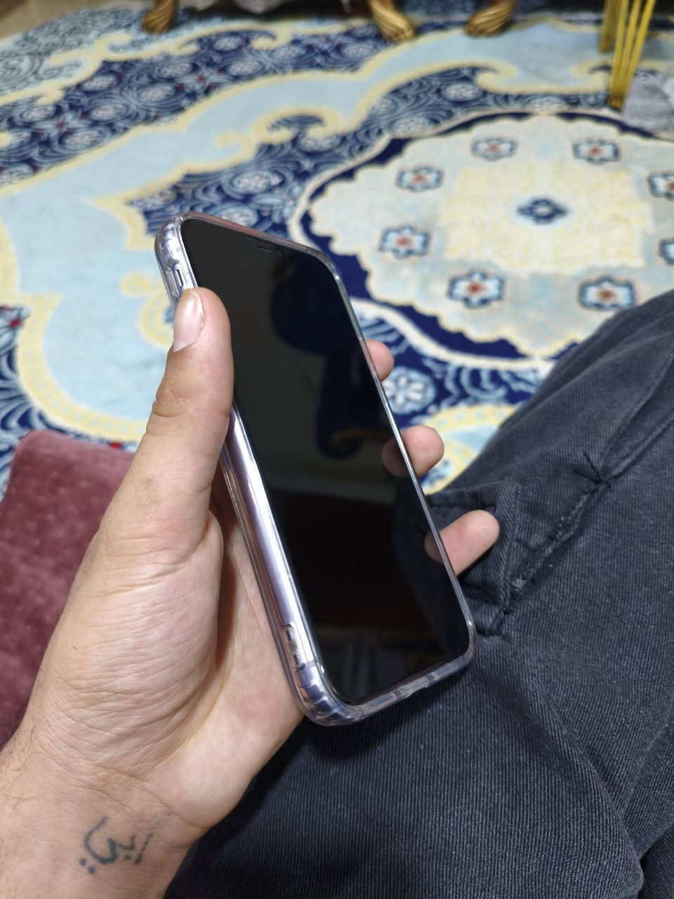 ايفون 11 امبدل بي بطاريه وشاشه نوعيه ممتازه ***********
