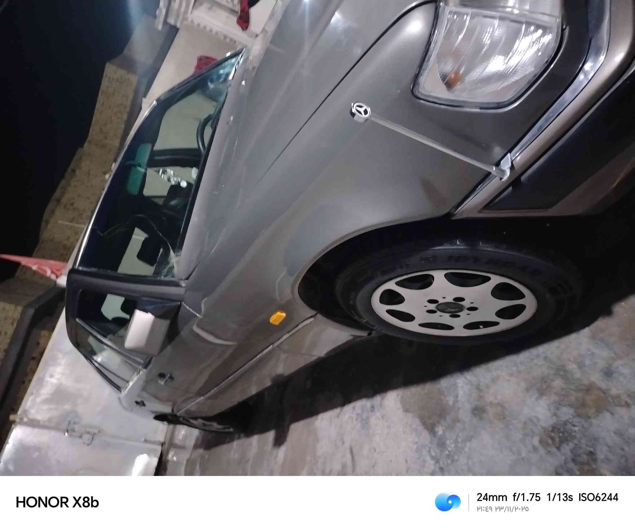 سلام عليكم مارسدس دب موديل 90مكينه 2500مصبوغه عام جماليه فقط حداديه خلفيه واماميه جديد تخم ويل جديد تبريد شغال كهربائيات كلهه شغاله
مكان الديوانيه السعر 70وبيهه مجال قليل
رقم ***********
