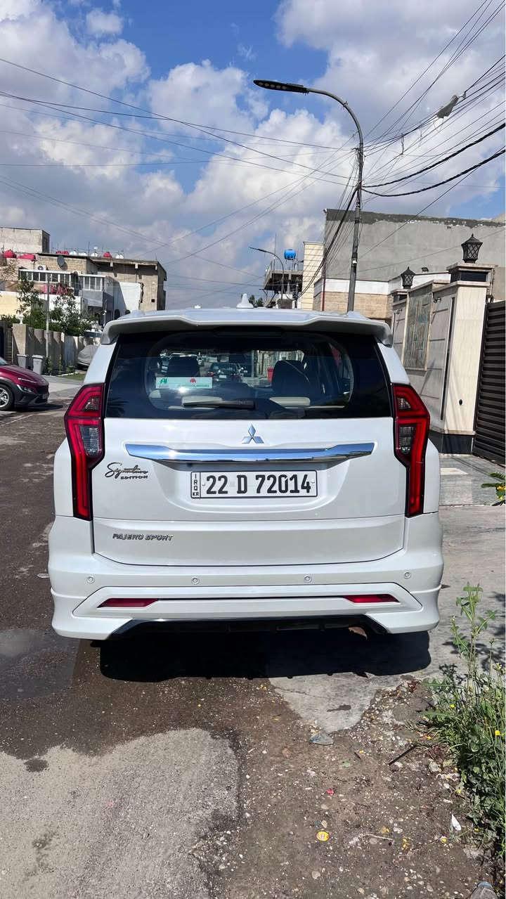 باجيرو 2020 
محرك 3000
فتحة بصمة تحكم ستيرن 
وباقي مواصفاتها معروفة جام اوتو 

سنويه 2027 بعدها مساقطه 
ماشيه 100 الف كيلو 

رايدها ب225 وبيه مجال 

سياره مابيه صبغ بيه بس ذني الي موضحه بالصورع ومكحلة بغداد, العراق


**إذا كنت صاحب هذا الإعلان وتريد حذفه لأي سبب، رجاءا أرسل رسالة إلى الدعم الفني**