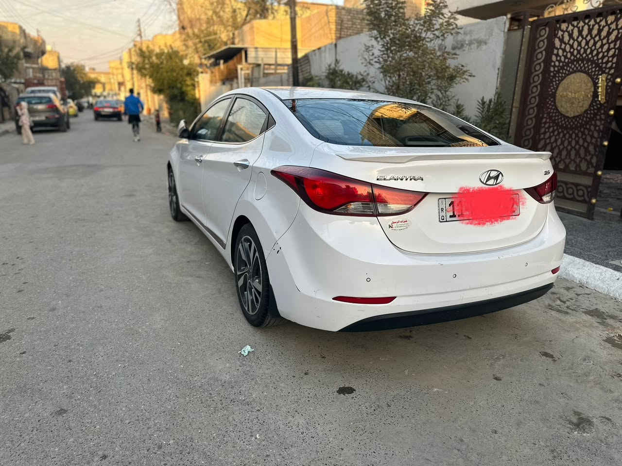 السلام عليكم انتره موديل 2015 GLS بصمه أبواب وتشغيل قطعتين تبريد حساس خلفي شاشه لايت عدسه متحركه تقسيم لايت ويل كب محرك 2000 دوش السونار مرفق كير كفاله محرك صوت راجز ما مسوي لا تنقيص ولا تبخير السياره جديده ماشيه 180 رقم انكليزي بسمي السياره مكاني بغدادالسعر 136  الاتصال  ع الرقم ***********
