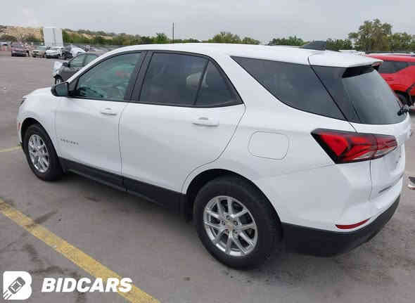 السلام عليكم كوينكس  موديل 24 رقم شمالي هسه جديده حادثه بابين مواصفات محرك 1500 تيربو تحكم استيرن كامره دواره تريد باسمي تريد وكاله تريد تحويل حاظر السعر 175وبيه مجال السياره في ميسان ***********
