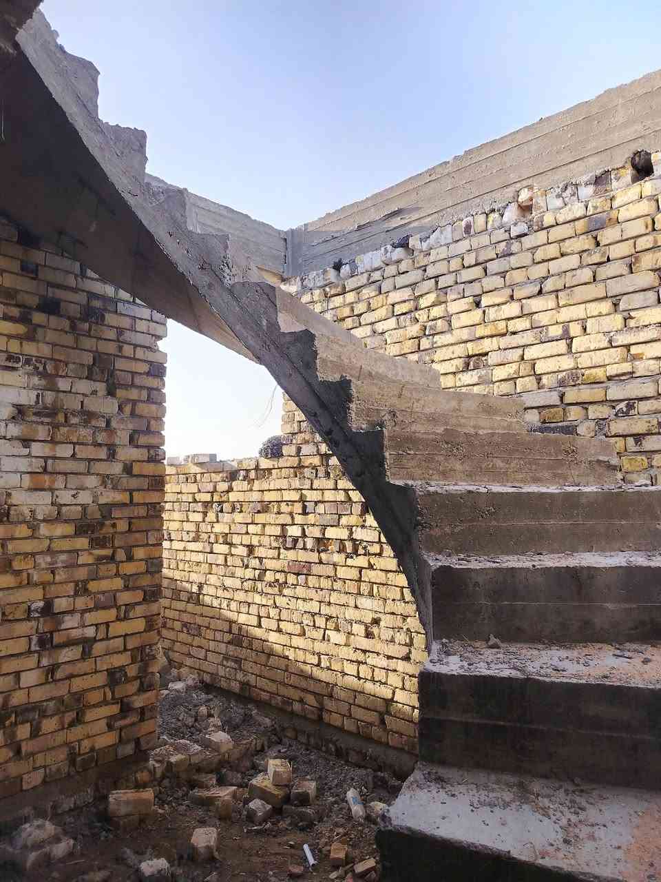 ابوياسر لمقاولات بناء وترميم بأسعار مناسبة
 مواد حسب اطلب
الاستفسار ***********
