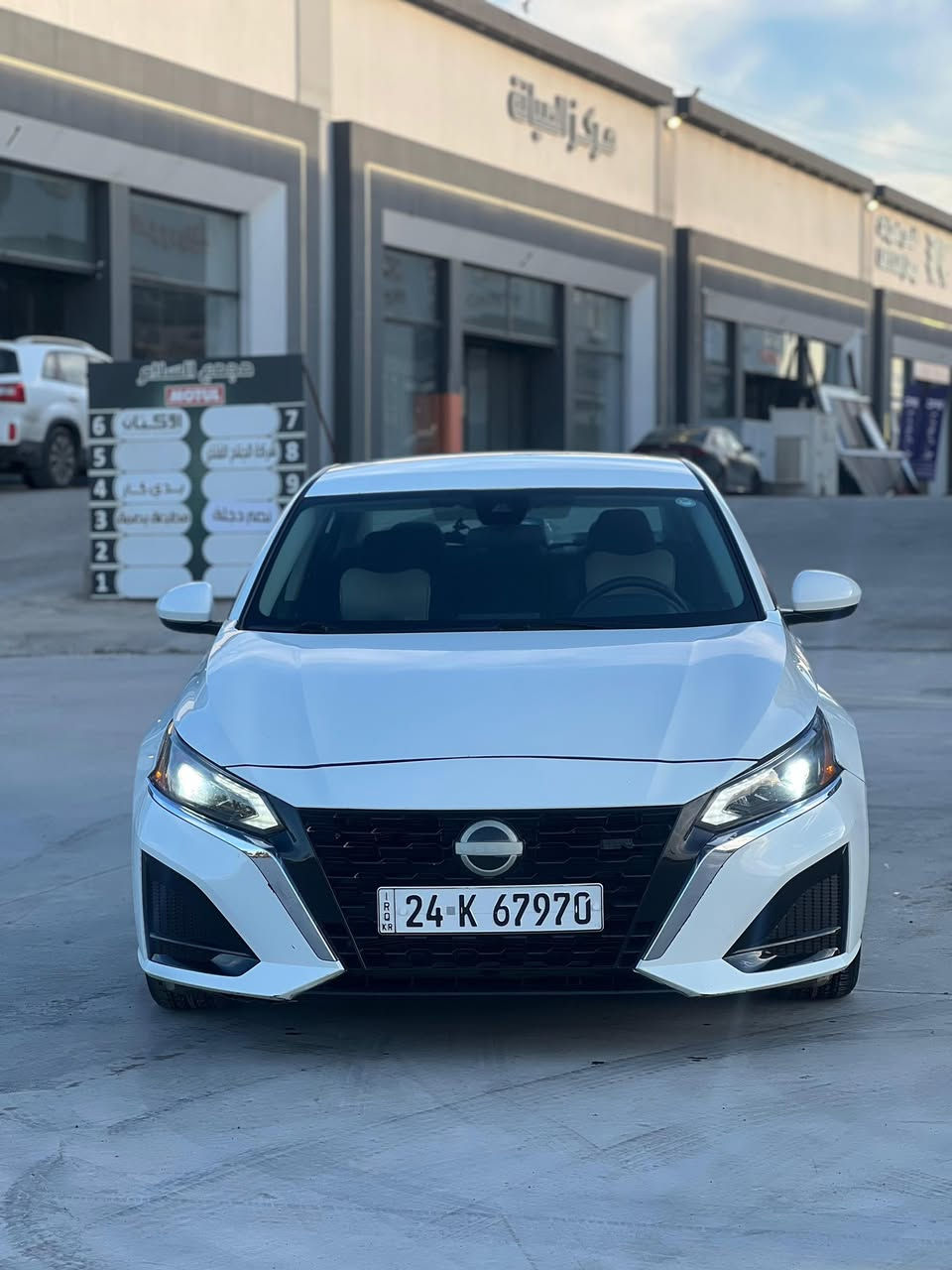 للبيع نيسان التيما 2023   
بصمة تشغيل عن بعد  
محرك 2.5 محرك وكير مكفولات شرط الفحص
السيارة ماشية 76 كم   
حادثها فقط بوند صبغ 
بدون دواخل 
ايرباك سستم 
سيارة كلش حلوه وترايها يخبل 
السعر 168  وبيها مجال  تحويل شرط
***********
