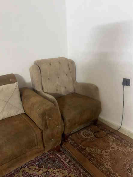 تخم10مقاعد تركي نضيف جدا شغل احطاطة ثكيل نضافته100‎%‎اخو الجديد العنوان بغداد الدورة الطعمه*********** بغداد
