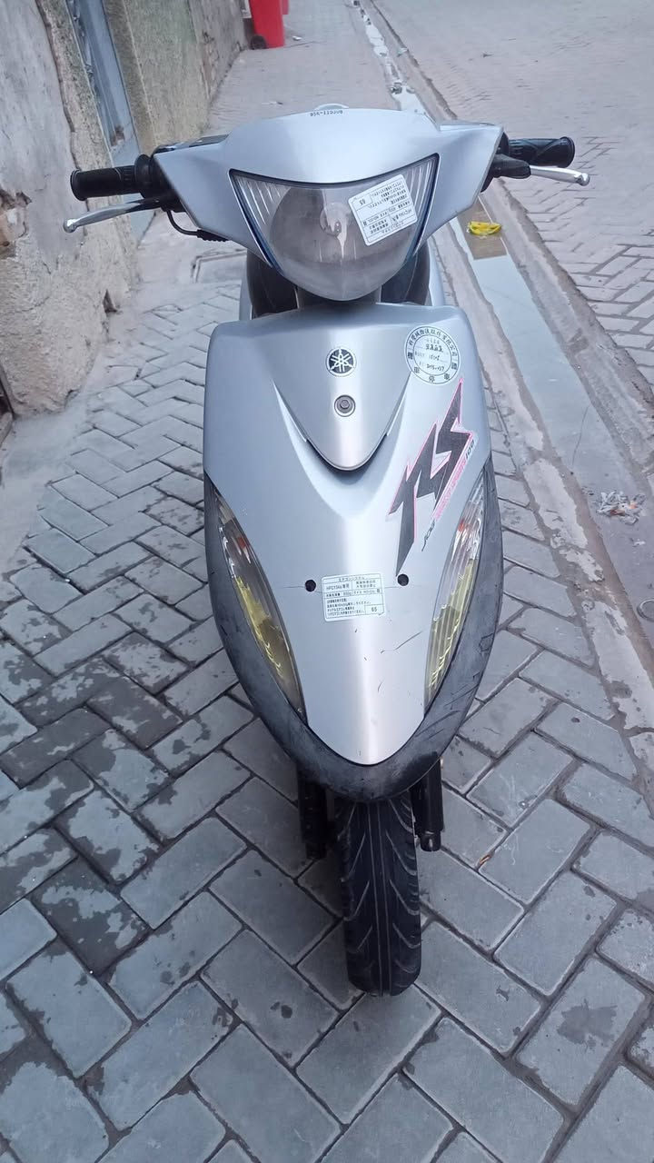 سلام عليكم درجه ماكس عدله لبيع درجه مكفول كفاله عامه شلعه ومعدل درجه بيه ملحه كلش حلو ودرجه بعد أحله من صور درجه جديده ما صار هوي من منزله رمبه لسعر 950 مكان مدينه صدر ***********
