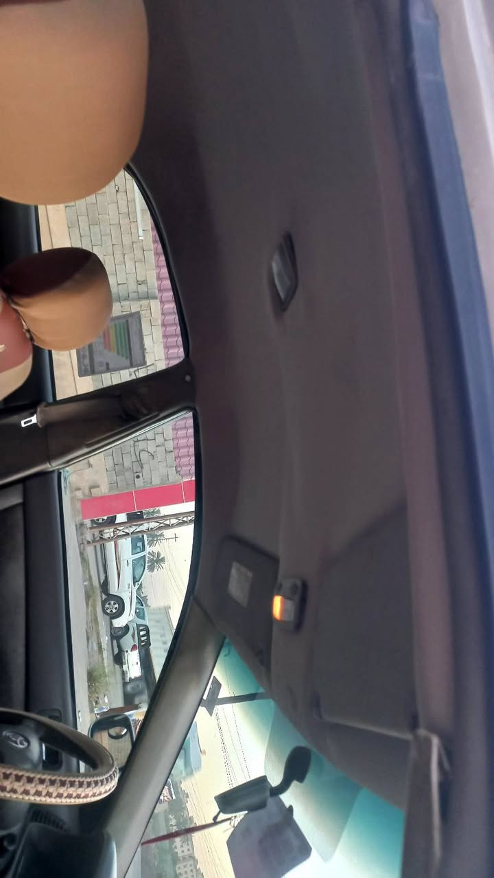 سياره للبيع نوع كامري موديل 2003
خليجي رقم بغداد دولي 
مكينته اربعه سلندر 
مكفول
تبريد ثلج
صدر جديد تخم تاير 
غرفته جديده
تخم ويلك حاويه 
سياره مصبوغه عام 
للاستفسار ***********
