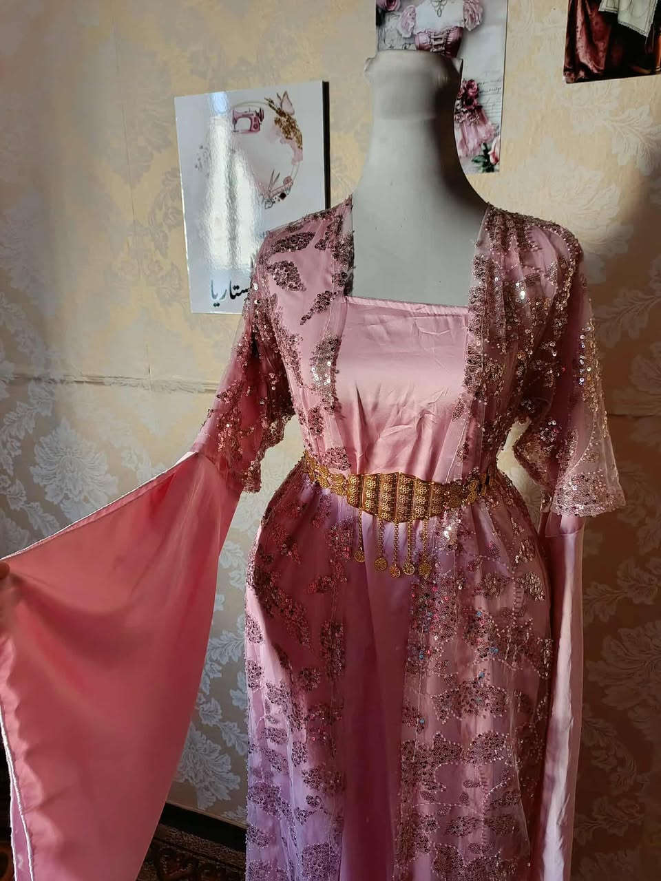 زي كردي للبيع غير مستخدم 

سعر ٣٠ مع حزام 

متوفر توصيل 🚕


**إذا كنت صاحب هذا الإعلان وتريد حذفه لأي سبب، رجاءا أرسل رسالة إلى الدعم الفني**