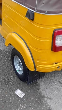 تكتك للبيع مديل 19 شهر 10 رقم وسنويه مابيه لا طخه ولا صبغ عده الدوس مك...