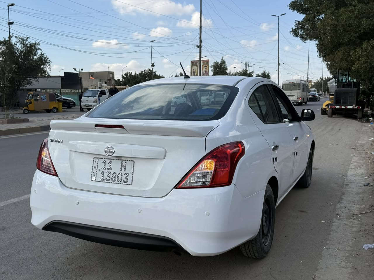 السلام عليكم سني م 18 نضيفه بيه كم قطعه صبغ سياره خير من الله جديده كير محرك تبريد خير من الله بسمي رقم جديد ماشيه 100 تقريبا مكاني بغداد الرصافه سعره 90 وبيه مجال قليل جدأ 
***********
