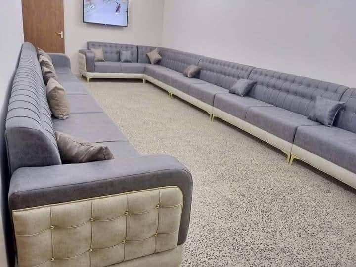 الديوان صار ب55 الف  المتر فقط🔥
عرض خاص ولمدة اسبوع واحد فقط⏳
___________________________
شغل درجة اولى ومواد العمل اصلية💯
خشب روسي أصلي🇷🇺
بلاويد اسود ثقيل 
اسفنج مميز✅
قماش تركي مبطن (والالوان حسب اختيارك) 🛋️
رجل حديد تتحمل جميع الاوزان 💪
___________________________
سرعة في التسليم ومواعيد دقيق🥇
ضمان سنتين حقيقي🩵
كادر مختص يوصل لبيتك ياخذ القياسات بدقة 
وينفذ العمل على حسب الاصول 😊
موديلات والوان جديدة ومميزة من اختيارك
شنو تنتظر سارع بل حجز ولا تضيع الفرصة ⏳
___________________________
العنوان كربلاء حي الإطارات شارع 20 مقابل الكلية التربوية
___________________________________
للحجز والاستفسار الاتصال او التواصل على الواتساب
***********
***********
***********
