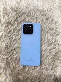 هونر   ذاكره 128   بطاريه 5000 الف  ممفتوح كله شغال  شاشه بيه فطر ممائ...