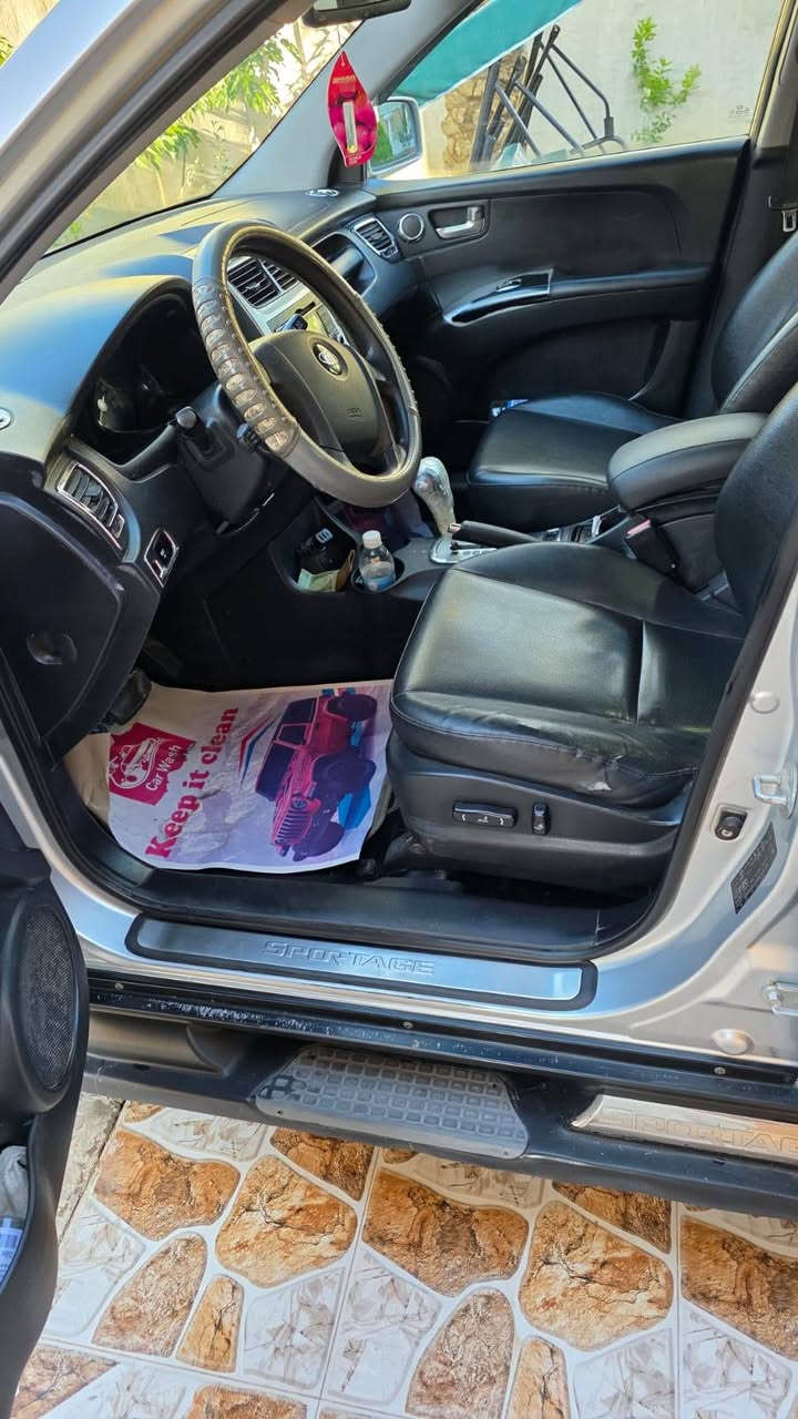 سبورتج للبيع
رقم ديالى مديل 2010 فول مواصفات بانوراما لكشنات الأماميه تدفئه كرسي سائق كهربائي المرأة شفط ***********
