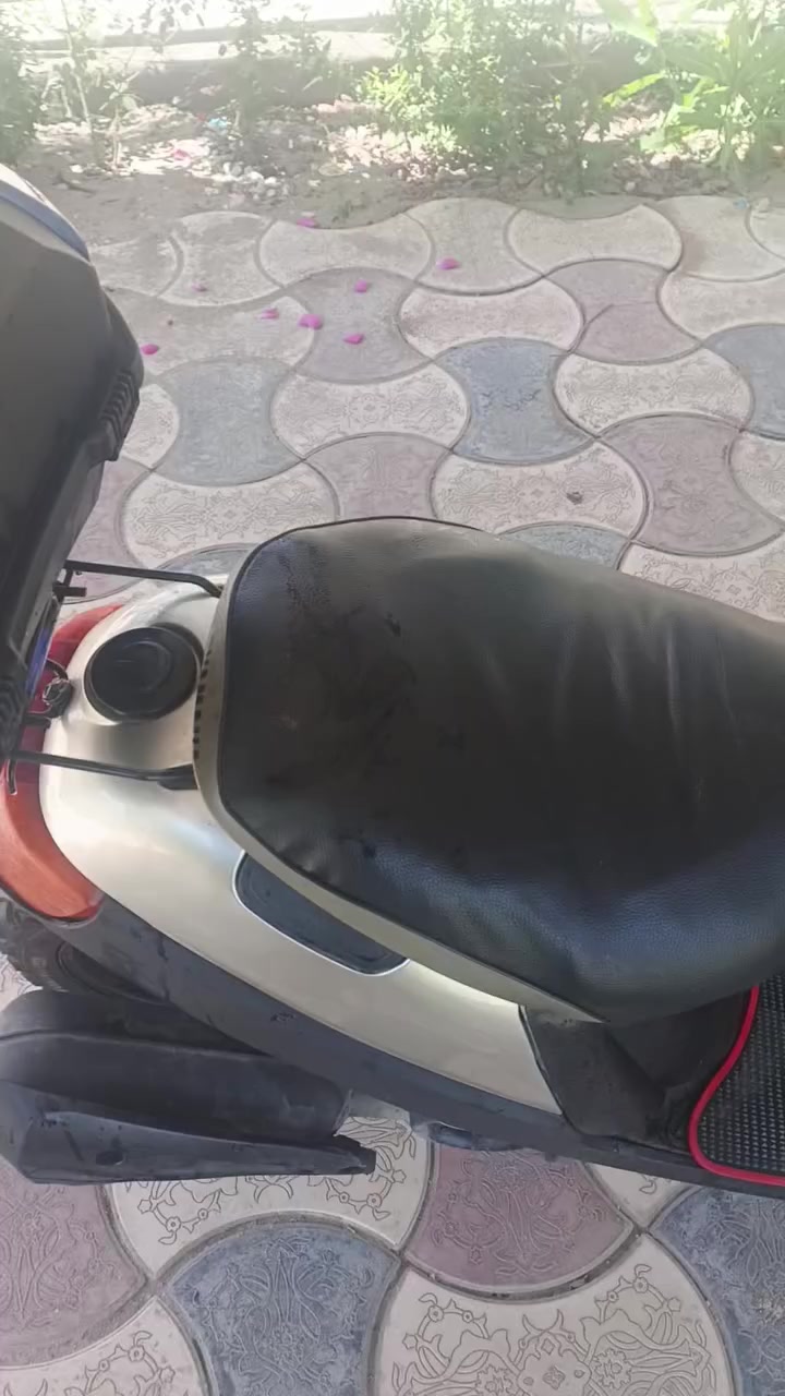 السلام عليكم دراجه حلوه ونظيفه ونظافتها انظف من الصور بالشكل ماكينه حلوه سلف هندر معدل دراجه مراوس بدراجه كهربائيه الدراجه مكانها نجف حي جامعه شنو عندك نزل اتواجد على الخاص


**إذا كنت صاحب هذا الإعلان وتريد حذفه لأي سبب، رجاءا أرسل رسالة إلى الدعم الفني**