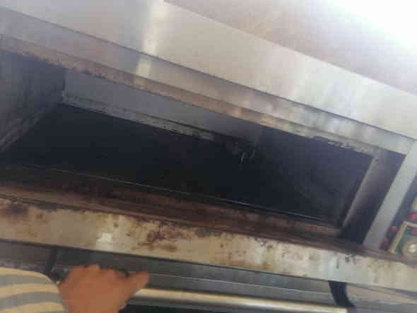 سلام عليكم فرن لبيع ستعمال قليل ستفسار على هاذ رقم ***********
