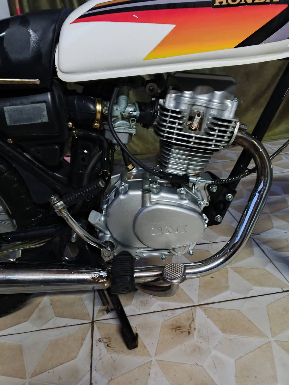 دراجه ايراني نامه اصلي اوراق سكنر بس اوراق ضايعه للبيع مكفوله الشراي يتصل مكاني الشيشان لا تعبني رجأ *********** السعر 650
