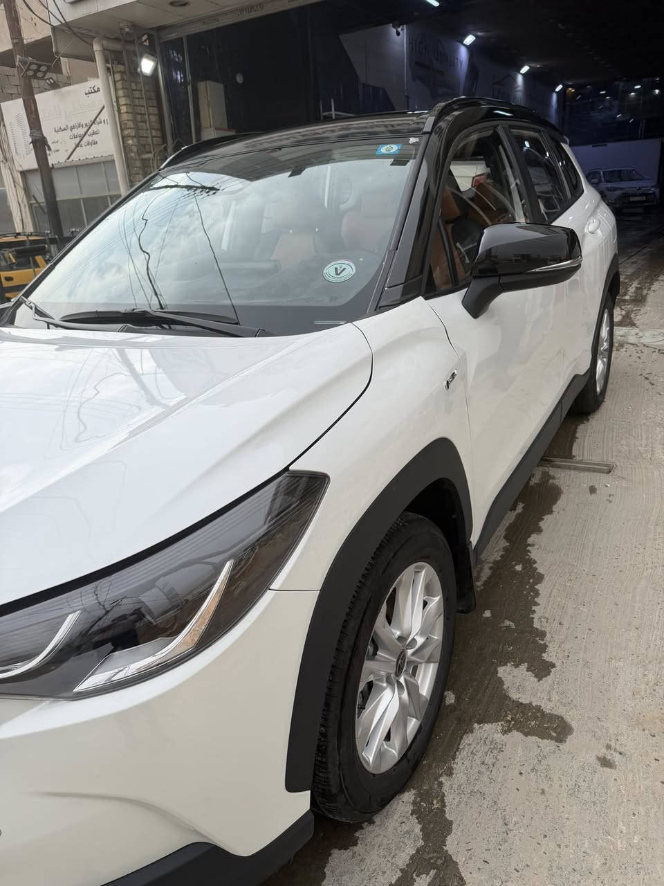 كورلا كروز واد الصين ابيض موديل 24 ماشية 15 الف فقط مكفولة عام لايت زينون و كشنات جلد و حساس امامي خلفي و شاشة اندرود كبيرة و بيها كل مواصفات الكروز المعروفة رقم بغداد باسمي بصمة رادار و كامرا مكاني الغزالية السعر 26 مليون و بيها مجال لاستفيار ***********
