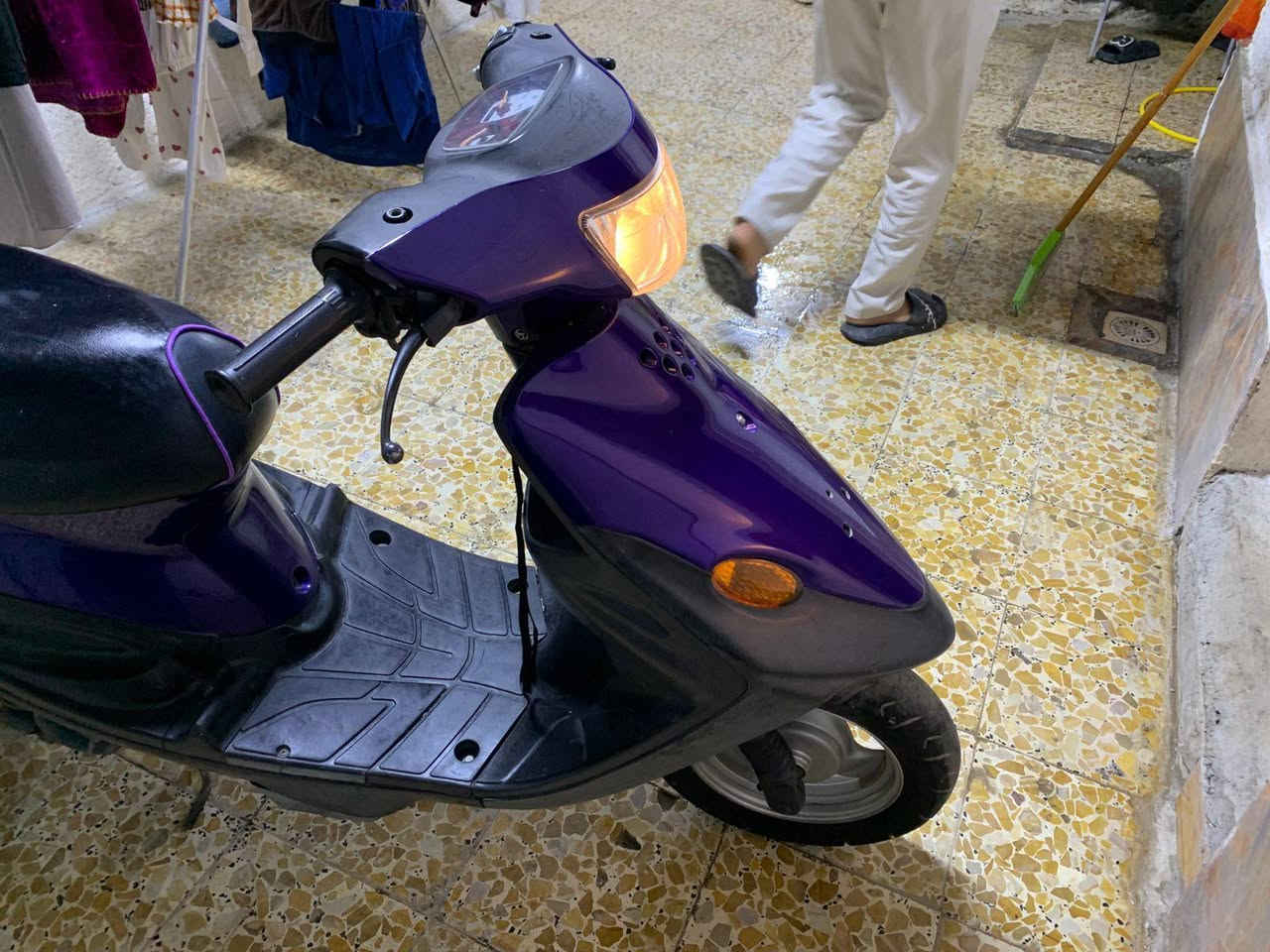 دراجة نضيفه وصوته المحرك ناعم ب750 توصل ***********
