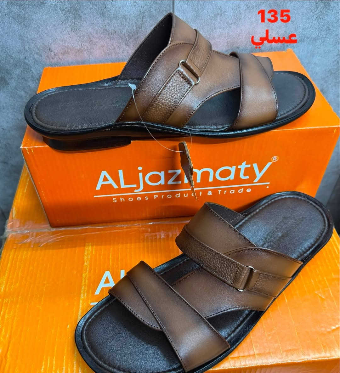 جمله فقط✔️
شحاطه جلد طبي خفيف درجه اولى
القياس 40-45
و42-45
سعر الكارتون 70الف 
تعبئة الكارتون 6زواج

للحجز واتساب👇
***********
