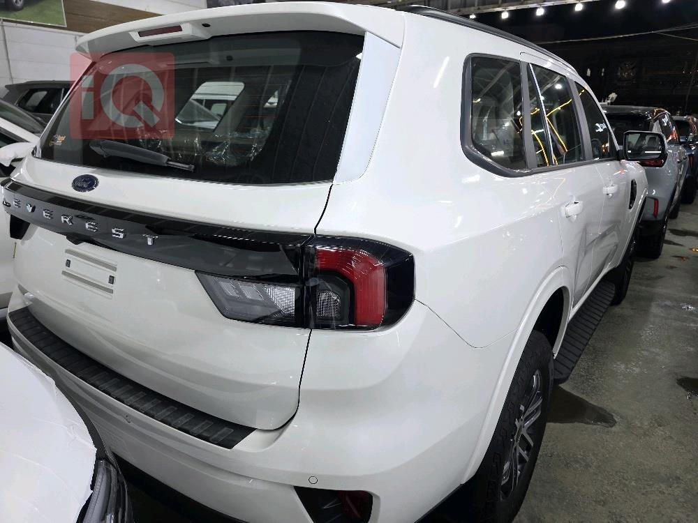 فورد
افرست, XLS, 2025
عدد الأميال : 0 كم
ضرر: بدون صبغ
سلندر: 4 سلندر
محرک: 2.3T
الكاميرا الخلفية - صندوق كهربائي  - التحكم على المنحدرات - مستشعر وقوف - بصمة - مسند الذراع - مثبت السرعة - مرايا جانبية كهربائية - نوافذ كهربائية - حساس المطر - مراقبة النقطة العمياء - التحكم التلقائي في درجة الحرارة - نظام بدء التشغيل - نظام فرملة الطوارئ - مقاعد كهربائية - المصابيح الأمامية ليد - قفل مركزي للأبواب - مانع الانزلاق - إنارة محيطية - شاحن لاسلكي - كشافات ضباب - فرامل الوقوف الإلكتروني - وضع القيادة - تحذير مغادرة المسار - مثبت السرعة التكيفي - الضوء العالي التلقائي - نظام التوجيه الكهربائي - حساسات ضغط الإطارات 
لمزيد من المعلومات الرجاء الضغط على هذا الرابط 
👉 https://www.iqcars.net/redirect/1303020?lang=ar

رقم الهاتف:***********
