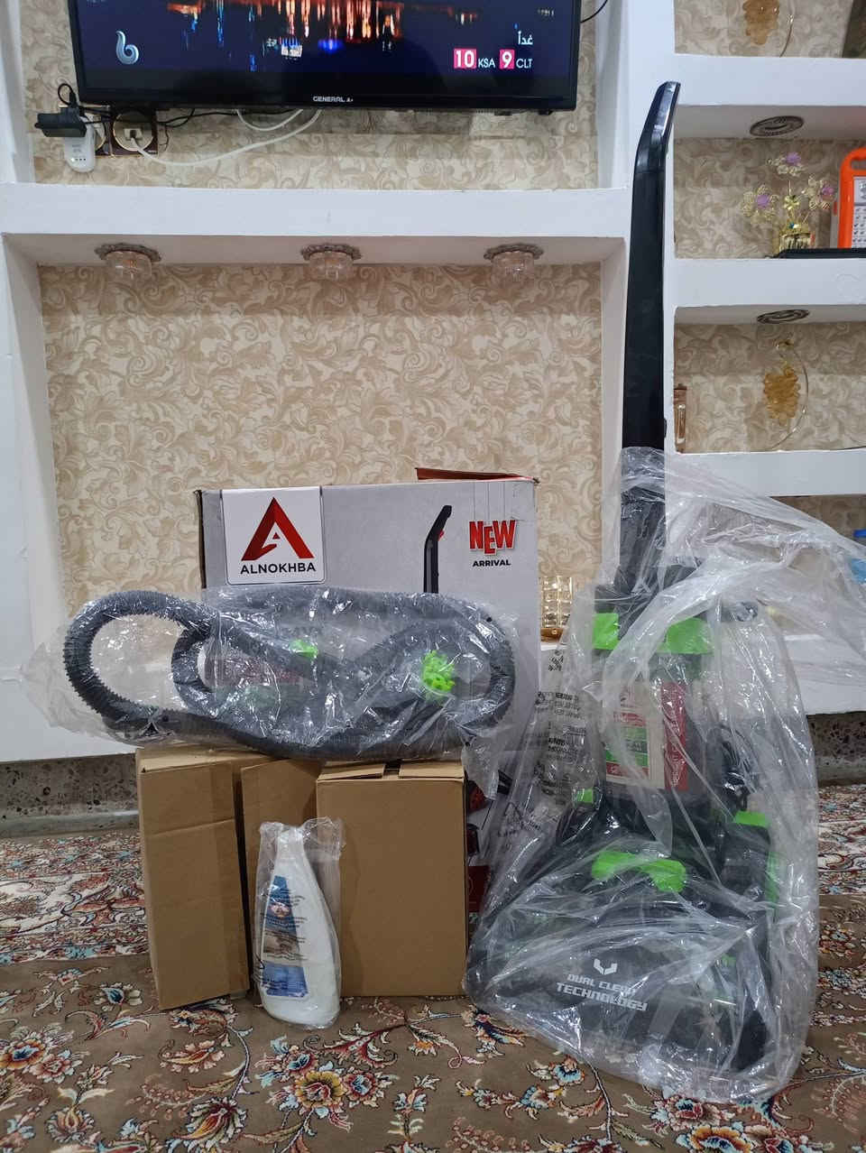 مكنسة غسيل السجاد CLEANmaxx (كلين ماكس)
مستخدم فقط مرتين يعني غاسلين بي مرتين استفسار عن سعر و تفاصيل ***********
***********
