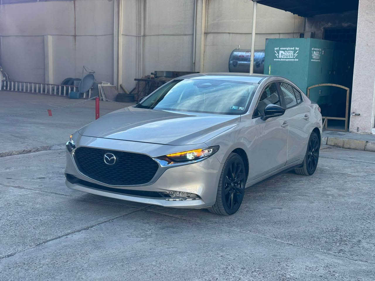 Mazda 3 select 2024
بدون دواخل 
جملغ و حافة البوند صبغ 
رقم : ***********
مكان : عقره - ئاكرى
سعر : 138$ اكر, نينوى
