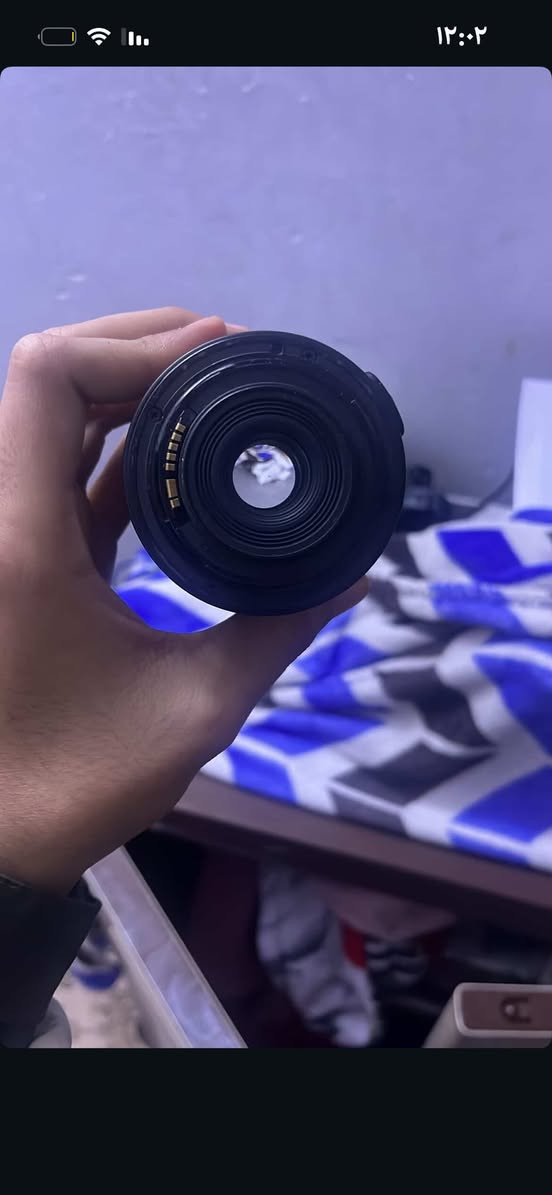 سلام عليكم كاميرا  canon d700 للبيع مع زوم ٧٥ ٣٠٠ و عدسه ١٨ ٥٥ ورام وبطاريات ٢ وشاحنه السعر ٣٠٠ وبيها مجال بسيط للتواصل *********** والتوصيل ٥ كل محافضات العراق
