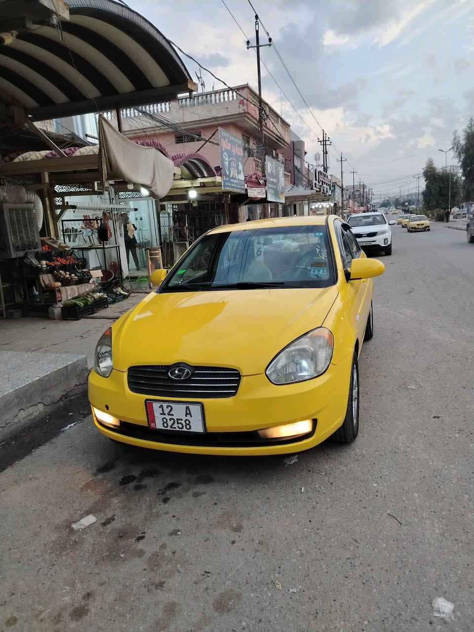 اكسنت للبيع 2009
فول عادي محرك 14 كير عادي محرك وكير شرط  
السياره وارد كوري ضرر جاملغ الخلفي 
مكان السياره موصل حي الرسالة 
السعر 90 وبيه مجال 
***********
