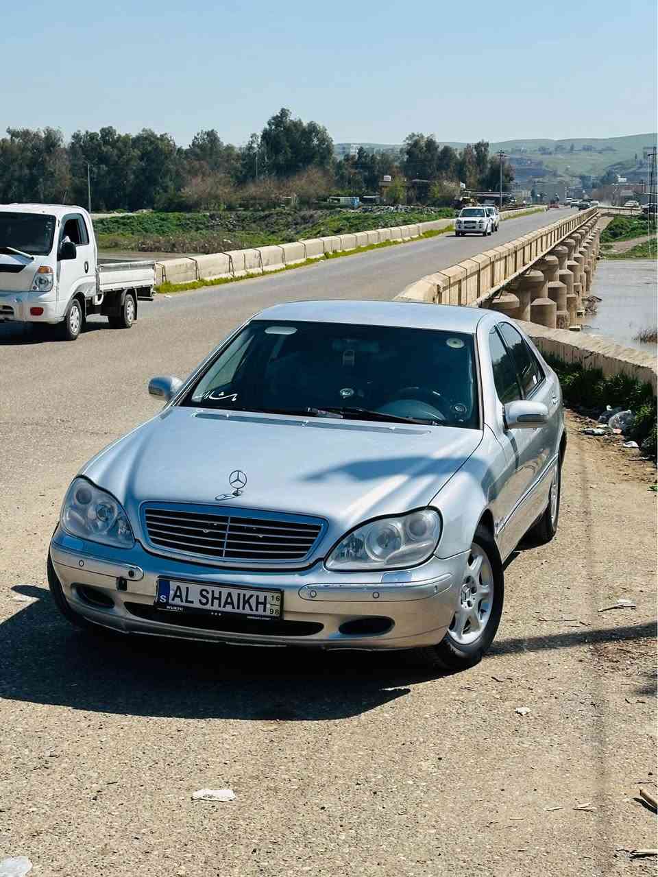 مارسدس بو فروشتن يان گورينه وه به شتيك به دلم بي 
موديل 2002 
مواصفات حساسي دواوه وپيشه وه  كوشن كاربا سوكان كاربا كوشن سارد وگه رم  گيرتوماتيك وعادي وسپورت 
رقم اوروپي منفيس ابراهيم خليل 
سبغ سه قف وحزام به شه رت 
به شه رتي موس وبراوه ومالي مه دني 
گير ومكينه وكاربايي هه مو به شه رت 
تبريد لسه ر سويچ 
لايت زينون بلادي 
دوو سويچ بلادي 
شوين هه ولير قه زاي خه بات 
ژ.م *********** واتساپي لسه ره 
تكايه مشته ري ني سه رمان مه يشينه 
سعري 55 مه جاليكي برايانه أربيل, العراق
