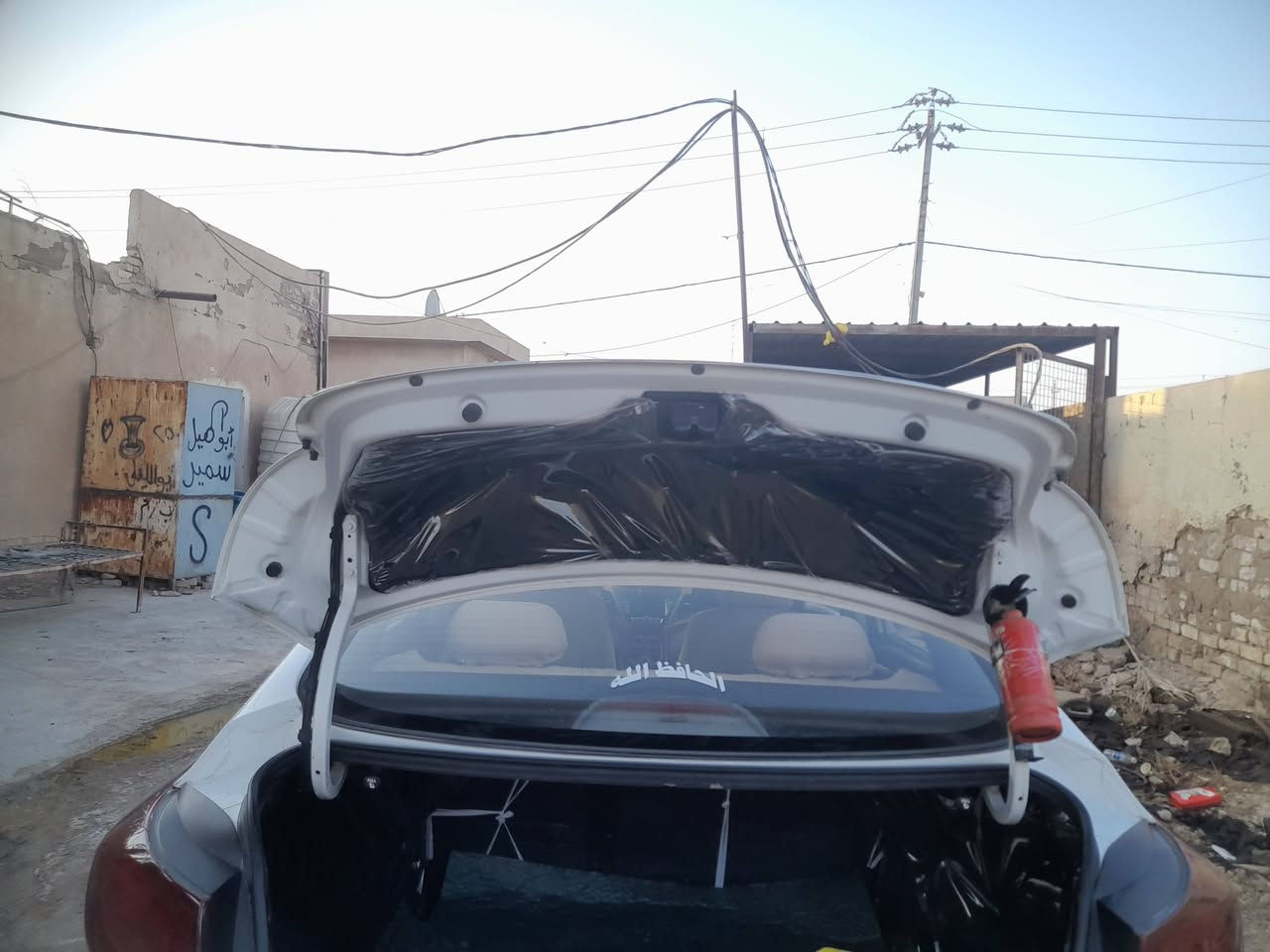 سلام عليكم النتره للبيع موديل 2016 مكفوله كفاله عامه حتى من البارد فول مواصفات عده البصمه محرك 2000 دوش ماشيه 161 سعر 140وبيها مجال ديالى العنوان ديالى بلدروز الاستفسار على رقم ***********
