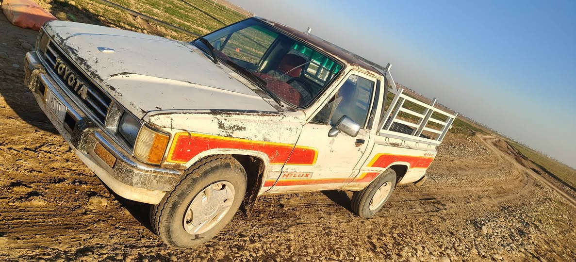 السلام عليكم سياره للبيع ٨٨ نضيفه مابيهه خياس ابد سنويه جديده محرك معمر جديد السعر 50 وبيهه مجال قليل للاستفسار ***********
