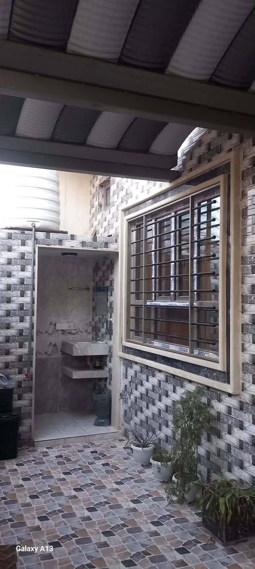 #دار للبيع بناء حديث   🔑🔑
#المساحة 150متر جبهه 7.5*20طابق ونص سطح ناصي وسطح عالي  .واجهه حلان مطعم بسيراميك  🌹
#الموقع الموصل حي سومر مقاطعة 112 قريب عل الشارع السايدين
#عدد غرف النوم  4
#عددغرف الاستقبال 1
#عدد الصالات 2
#عدد الصحيات 3
#عدد المطابخ 1
#سند سكني ملك صرف طابو 
# الدار نظام دكتات # نظام سبالت 
🔴لمزيد من التفاصيل الاتصال او المراسله عل الرقم 
*********** واتس
