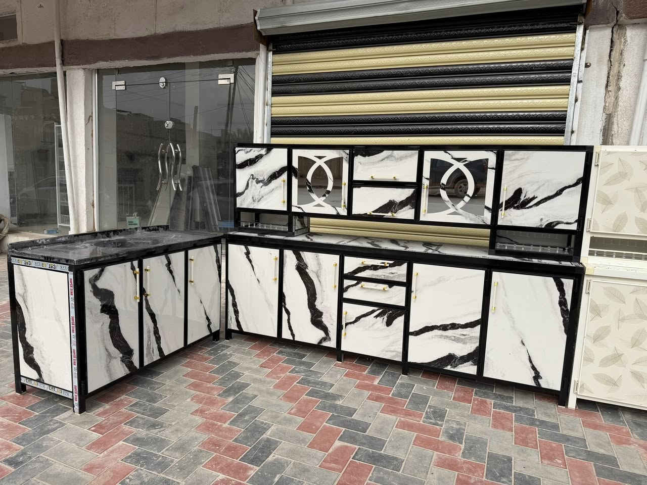 وصلت كاونترات يوم جمعه1/2
