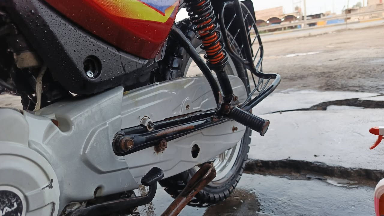 بوكسر ادوات السعر ٧٥٠ قفل 
دراجه مكفوله عشائر
***********
مكاني كرمة علي
