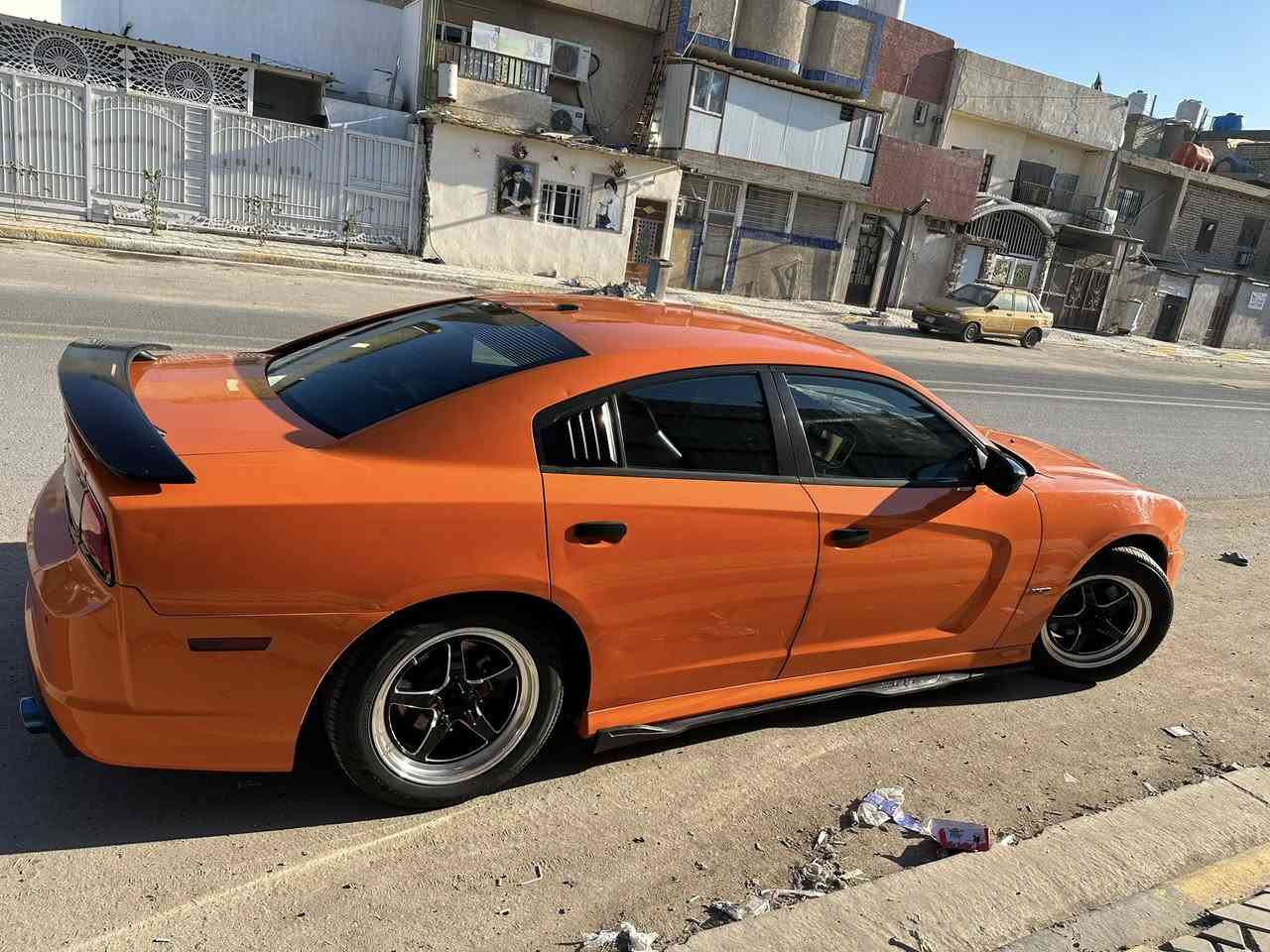 سلام عليكم من رخصت الدمن جارجر ٢٠١٤ هيمي ٥٧٠٠السياره خير من الله فول عده الفتحه حادثه بنيد بمريكه وهنا بل عراق جاملغ اليمن نفسه مصلح والثاني بس كلير بدوم شواصي بدون لغود السعر ١٥٠ وبيه مجال الستفسار على الرقم ***********
