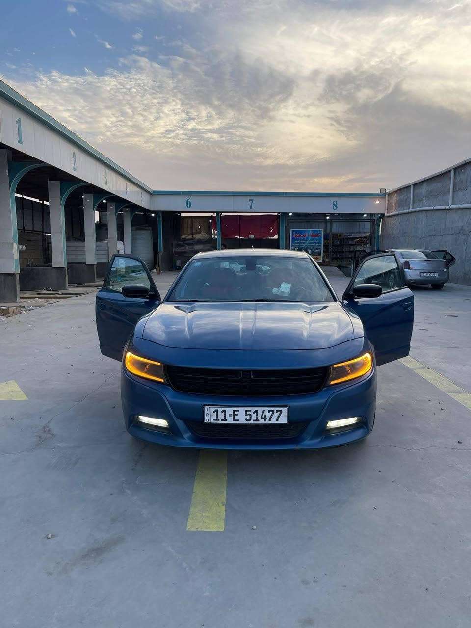 للبيع جارجر مديل 2023 صل صل رقم بقداد بسمنه تحويل ثاني يوم سنويه 2030 سياره بيه 3قطع جاملق وبنيد وباب ولبقي كفله سياره جديده بمعنه كلمه وجاهزه من كلشي حداده تخم تير تبريد ثلج مكينه كير كفله سعر 225 وبيه مجال بصيط حك جيه مكاني بصره بل كرنه *********** نتصل وبيك خير وتدلل
