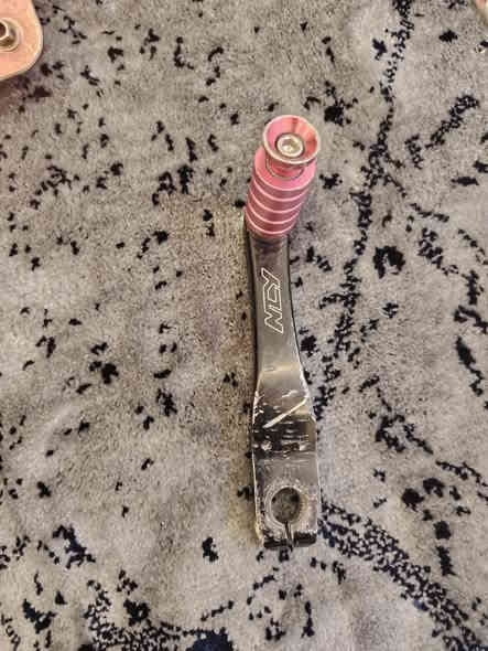 سلام عليكم تزويد ماكس عدله كرزي الرقم *********** حبايب المايعرف سعر الكرزي لايتصل خاص متواجد مستعجل على بيعتهن
